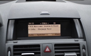 Mercedes Klasa C W204 Kombi T204 1.8 180 CGI BlueEFFICIENCY 156KM 2010 Mercedes-Benz Klasa C 180 CGI Avangarde Automat Benzyna 1.8 Benzyna 156KM, zdjęcie 25