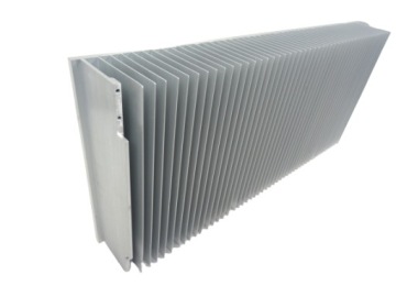 Radiator AL duży 700x295x94mm
