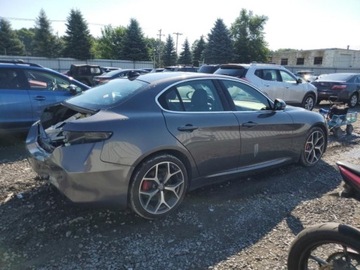Alfa Romeo Giulia II Sedan Facelifting 2.0 Turbo 280KM 2020 Alfa Romeo Giulia TI 2020 2.0l 2.0 Benzyna 280KM, zdjęcie 3
