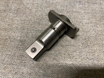 Wrzeciono , uchwyt HILTI SIW 22T-A