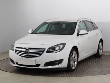 Opel Insignia I Sports Tourer Facelifting 2.0 CDTI ECOFLEX 120KM 2015 Opel Insignia 2.0 CDTI, Skóra, Klima, Klimatronic, zdjęcie 1