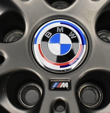 Наклейка BMW M-Power на диски, руль, ручку, кокпит 17x9 - 1 шт.