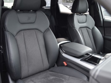 Audi Q7 II SUV Facelifting  3.0 50 TDI 286KM 2026 AUDI Q7 50 TDI quattro S Line Suv 3.0 (286KM) 2026, zdjęcie 3