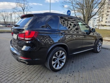 BMW X5 F15 SUV xDrive50i 450KM 2014 BMW X5 xDrive50i V8 4.4 450KM*Salon PL Bezwypadkowy * VAT23% * Individual, zdjęcie 28