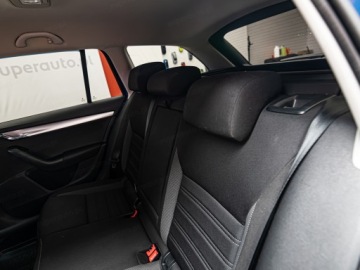 Skoda Octavia III Kombi Facelifting 1.4 TSI 150KM 2017 SKODA Octavia 1.4 TSI Ambition Combi 150KM 2017, zdjęcie 19
