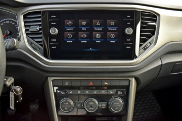 Volkswagen T-Roc I SUV 1.0 TSI 110KM 2020 Volkswagen T-Roc Bezwypadkowy / Salon Polska /, zdjęcie 17