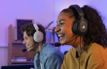 Игровые наушники PS5 Trust GXT 498 Forta, белые