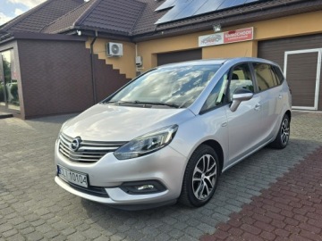 Opel Zafira D 2019