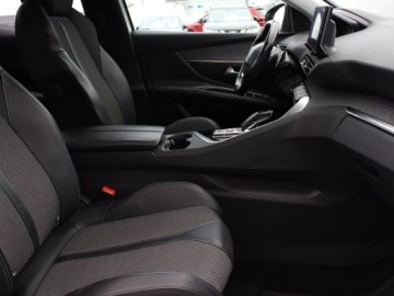 Peugeot 3008 II Crossover 1.2 PureTech 130KM 2020 Peugeot 3008 1.2 PureTech, Salon Polska, zdjęcie 8