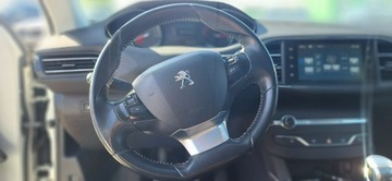 Peugeot 308 II Hatchback 5d 1.6 THP 125KM 2014 Peugeot 308 Ledy xsenon navi panorama biała, zdjęcie 9