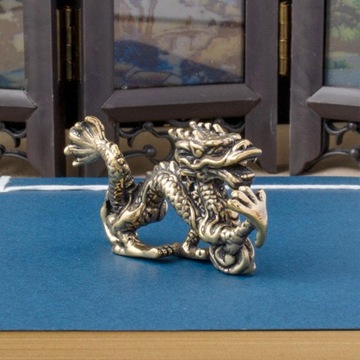 Фигурка дракона Коллекция форм для животных Фигурка животного Мини-дракон