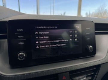 Skoda Scala Hatchback 1.5 TSI 150KM 2023 Skoda Scala Ambition CarPlayAndroid Auto LED Czujniki parkowania 1.5, zdjęcie 31