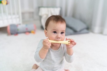 Ложка - Силиконовый прорезыватель GIRAFFE 58398 GiliGums