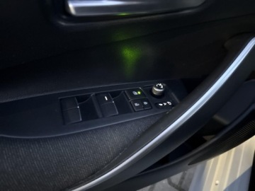 Toyota Corolla XII Sedan Facelifting 1.8 Hybrid 140KM 2024 Toyota Corolla 1.8 Hybrid Comfort Seria E21 (2019-, zdjęcie 17