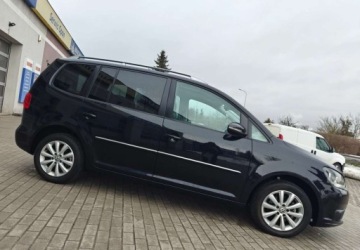 Volkswagen Touran II 1.6 TDI 105KM 2011 Volkswagen Touran Volkswagen Touran 1.6 TDI DPF Highline 1.6 Diesel 105KM, zdjęcie 13