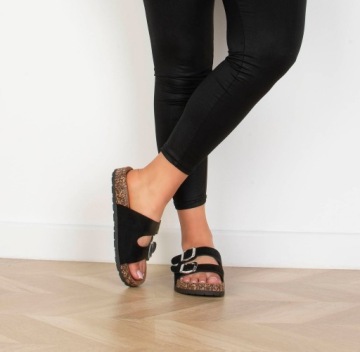 ЧЕРНЫЕ ШЛЕПАНКИ С ПРЯЖКАМИ НА ПРОБКЕ 39