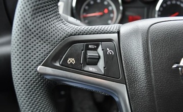 Opel Astra J Hatchback 5d 1.4 Turbo ECOTEC 140KM 2010 Opel Astra 1.4 Turbo Benzyna Xenon Tempomat Cz. parkowania INFINITI 1.4, zdjęcie 22