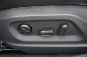 Volkswagen Tiguan I SUV Facelifting 2.0 TDI CR DPF BlueMotion 140KM 2012 Volkswagen Tiguan 2.0 TDI CR 140 KM, 4x4, Lift, R-Line, Kamera, Webasto, H, zdjęcie 25