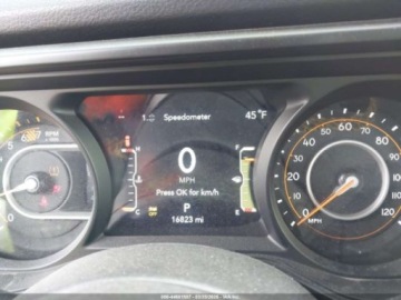 Jeep Wrangler IV 2024 Jeep Wrangler 4-Door Willys 2024 3.6 Benzyna 285KM, zdjęcie 10