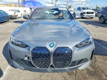 BMW i4 Gran Coupe eDrive 35 286KM 2024 BMW i4 2024r., Edrive 35,, od ubezpieczalni Elektryczny 286KM, zdjęcie 4