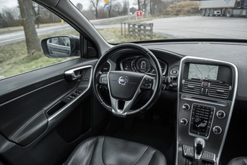Volvo XC60 I SUV Facelifting 2.0 D4 DRIVE-E 190KM 2015 VOLVO XC60 D4 190 KM, zdjęcie 11