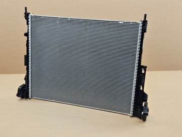 CHLADIČ VODY VOLVO XC60 II S60 III S90 B5 B6 T8