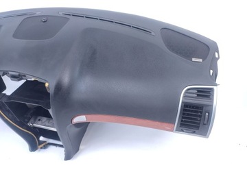 DESKA ROZDĚLOVAČE KONZOLA KOKPIT CADILLAC BLS (2006-2010) EVROPA