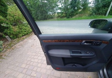 Volkswagen Touran I 2.0 TDI 170KM 2007 Volkswagen Touran Volkswagen Touran 2.0 TDI DPF DSG Highline 2.0 Diesel, zdjęcie 8