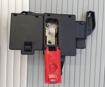 AUDI Q7 II 4M CAYENNE 9Y3 COUPE 2024R FACELIFT ROZDĚLOVAČ PROUDU 4M0941823B