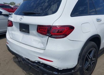Mercedes GLC C254/X254 2022 Mercedes-Benz GLC 2022, 2.0L, od ubezpieczalni, zdjęcie 2