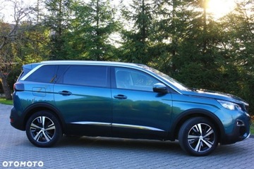 Peugeot 5008 II Crossover 1.5 BlueHDI 130KM 2019 Peugeot 5008 Peugeot 5008 1.5 BlueHDI Allure SampS 1.5 Diesel 130KM, zdjęcie 2