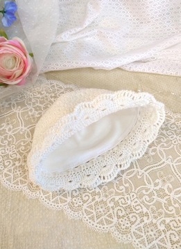 Крестильная шапочка цвета экрю