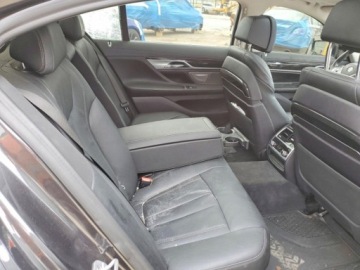 BMW Seria 7 G11-G12 2020 BMW Seria 7 2020 BMW 740 XI 3.0 Benzyna 335KM, zdjęcie 10