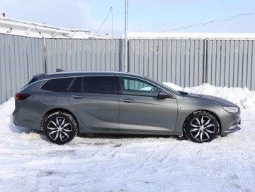 Opel Insignia II Sports Tourer 2.0 CDTI 170KM 2018 Opel Insignia 2.0 CDTI, Serwis ASO, 167 KM, zdjęcie 5