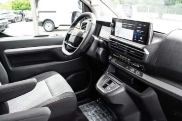 Opel Zafira D 2026 Opel Zafira Dotykowy Ekran 8 - osobowy Pakiet Design Leasing Wynajem, zdjęcie 14