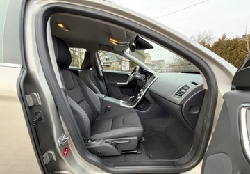 Volvo XC60 I SUV Facelifting 2.4 D4 181KM 2014 Volvo XC 60 Volvo XC 60 D4 AWD Momentum 2.4 Diesel 181KM, zdjęcie 22