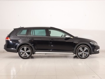 Volkswagen Golf VII Variant Alltrack Facelifting 2.0 TDI-CR BMT 184KM 2017 VW Golf 2.0 TDI Alltrack, Salon Polska, 181 KM, zdjęcie 5