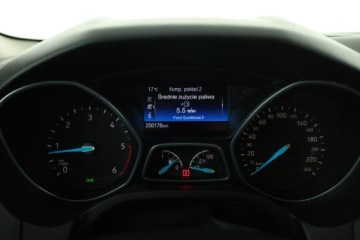 Ford Focus III Kombi Facelifting 1.5 TDCi 120KM 2017 Ford Focus 1.5 TDCi, Salon Polska, Serwis ASO, zdjęcie 7