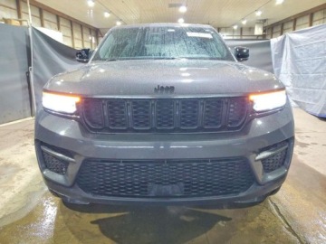 Jeep Grand Cherokee V 2024 Jeep Grand Cherokee LAREDO 2024 3.6 Benzyna 293KM, zdjęcie 5