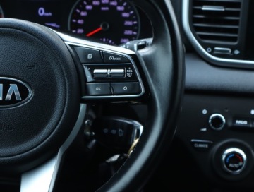 Kia Sportage IV SUV Facelifting 1.6 GDI 132KM 2019 Kia Sportage 1.6 GDI, Salon Polska, 1. Właściciel, zdjęcie 19