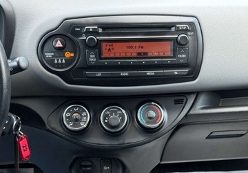 Toyota Yaris III Hatchback 5d Facelifting 1.33 Dual VVT-i 99KM 2017 Toyota Yaris salon Polska, instalacja gazowa 1.3 BenzynaLPG 99KM, zdjęcie 5