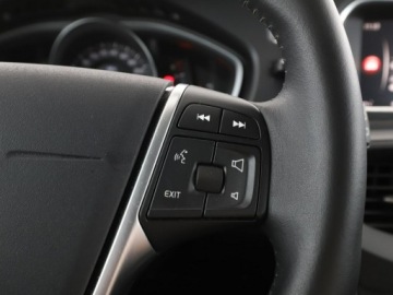 Volvo V40 II 2019 Volvo V40 2.0 T2 Momentum Nawigacja Tempomat, zdjęcie 28