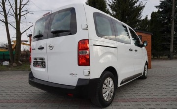 Opel Vivaro C Kombi Long 1.5 102KM 2020 Opel Vivaro Bezwypadkowy Serwisowany 1-Wlasciciel Navi 9-Osobowy Pdc Tempo, zdjęcie 15