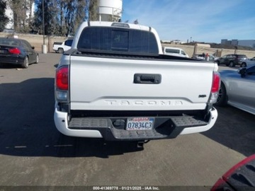 Toyota Tacoma II 2021 Toyota Tacoma 2021r., TRD Sport, od ubezpieczalni 3.5 Benzyna 278KM, zdjęcie 5