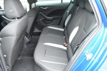 Skoda Kamiq Crossover Facelifting 1.0 TSI 115KM 2024 Skoda Kamiq SalonPL TSI 115 KM DSG Selection BlackWinter Kamera Kessy Gwar, zdjęcie 30