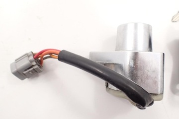 Stacyjka kluczyk wlew Suzuki VLR 1800 Intruder