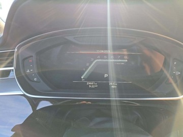 Audi A8 D5 2022 Audi S8 Base 2022 4.0l 4.0 Benzyna 563KM, zdjęcie 11