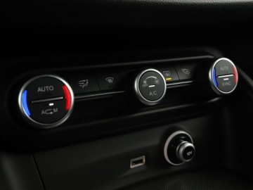 Alfa Romeo Stelvio SUV 2.0 Turbo 280KM 2018 Alfa Romeo Stelvio 2.0Turbo Super Q4 Nawigacja, zdjęcie 26