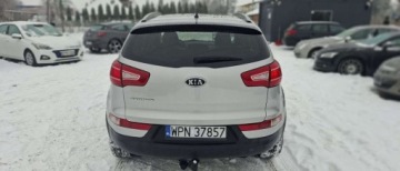 Kia Sportage III SUV 2.0 DOHC 163KM 2010 Kia Sportage Kia Sportage 2.0 CVVT 2WD Attract 2.0 Benzyna 163KM, zdjęcie 4