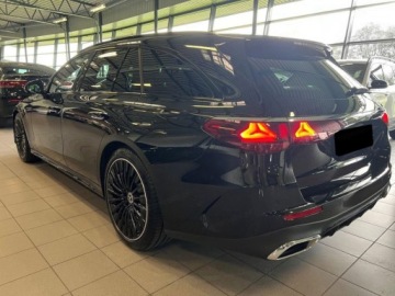 Mercedes Klasa E W214 All-Terrain 2.0 220d 197KM 2025 E Klasa 220 d 4-Matic AMG Estate 2.0 (197KM) 2025, zdjęcie 2
